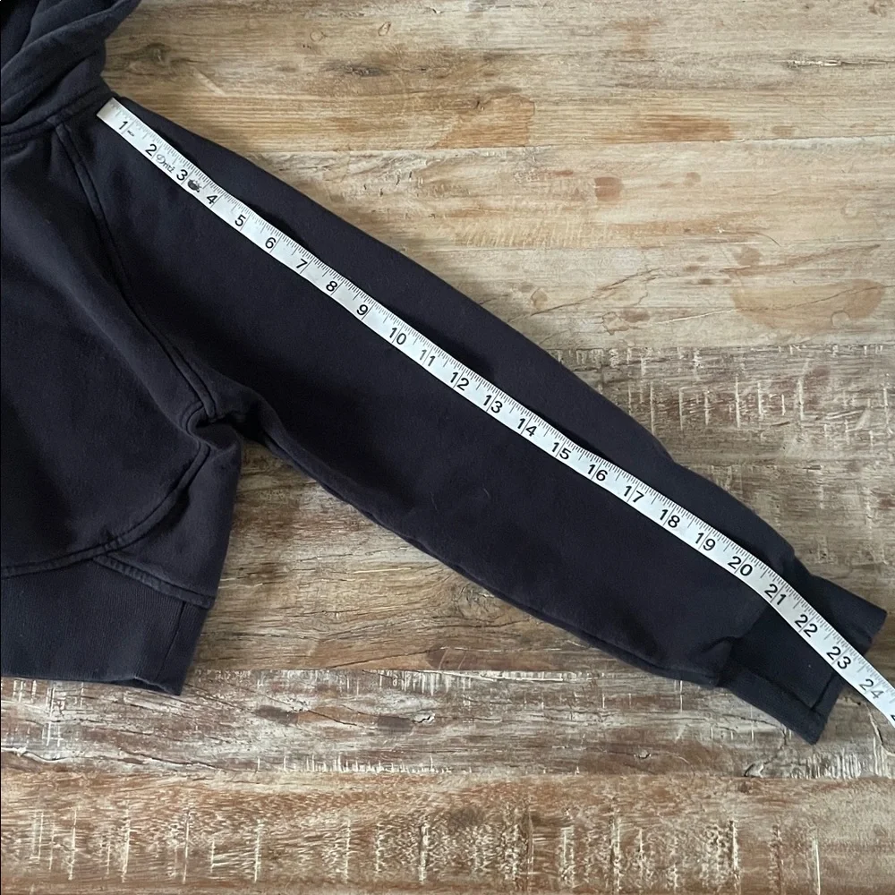 Athleta Girl cropped  Half-Zip sweatshirt